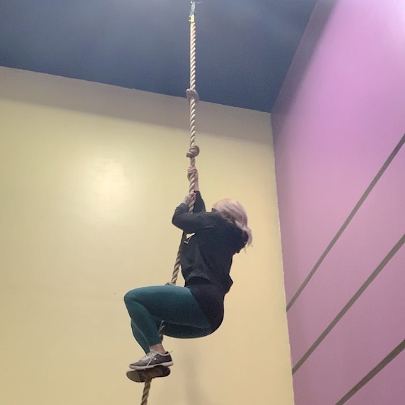 Meet your Posher, Jordan - Picture 3 of 6